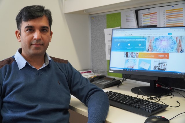 ED Consultant, Dr Muhummad Abid who is leading this collaborative AI research project across NALHN