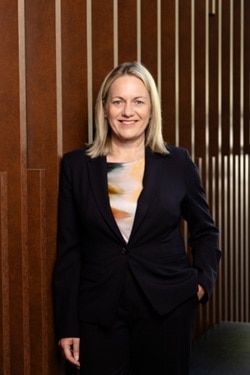 Robyn Lindsay, Chief Executive, Department for Health and Wellbeing Robyn Lindsay, Chief Executive, Department for Health and Wellbeing